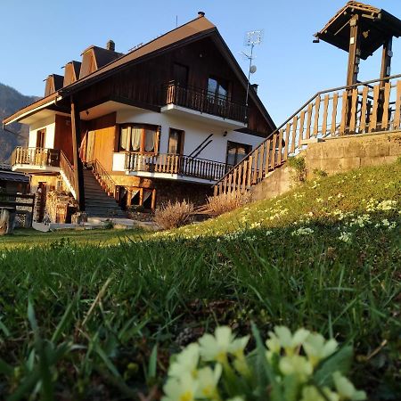 La Rocca Bianca Acomodação com café da manhã Demonte Exterior foto